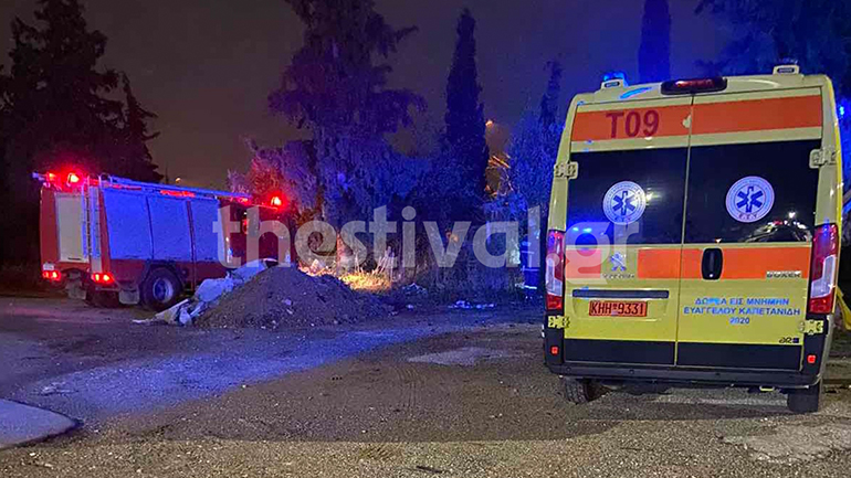 Θεσσαλονίκη: Πυροσβέστες πήγαν σε συμβάν και βρήκαν απανθρακωμένη σορό